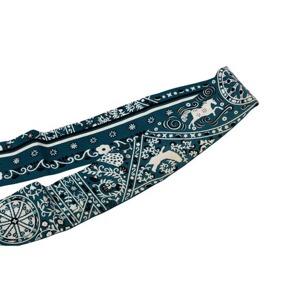 Hermès Peuple Du Vent Bandana Silk Twilly Scarf - Picture 5 of 6
